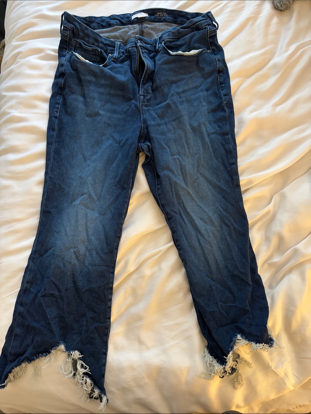Good American Women's Frayed Hem Jeans